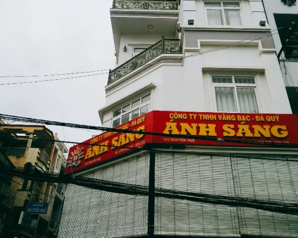 Giá vàng Tiệm vàng Ánh Sáng Sóc Trăng hôm nay: Cập nhật 2026 Biến động giá vàng SJC 2026