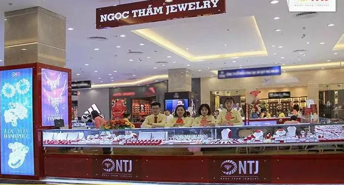 Tiệm Vàng Ngọc Thẫm: Định Vị Thương Hiệu Vàng Trang Sức Hàng Đầu 2026 Các mẫu trang sức vàng tại Tiệm Vàng Ngọc Thẫm