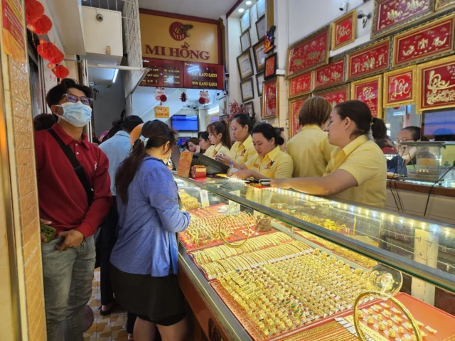 Các mẫu trang sức vàng tinh xảo