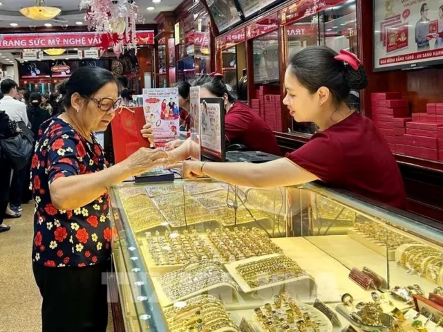 Cập nhật giá vàng SJC hôm nay