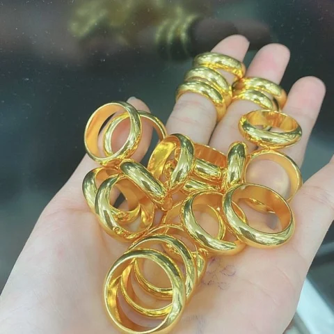 Giá Vàng 24K Hôm Nay: Biến Động, Dự Báo 2026 & Phân Tích Chuyên Sâu Giá vàng 24K tại Việt Nam