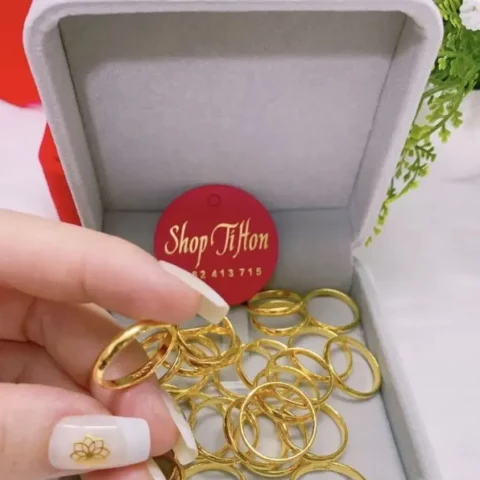 Nhẫn vàng 5 phân sang trọng
