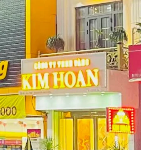 Vàng Kim Hoàn: Bí Mật Gia Công, Xu Hướng 2026 & Lời Khuyên Đầu Tư Quy trình chế tác vàng kim hoàn tinh xảo